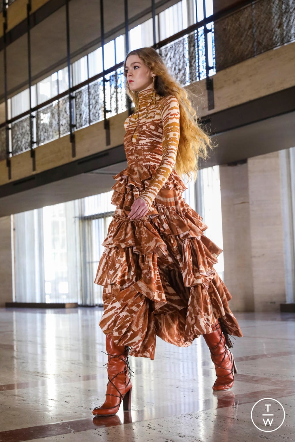 Fashion Week New York Fall/Winter 2021 look 32 from the Ulla Johnson collection 女装