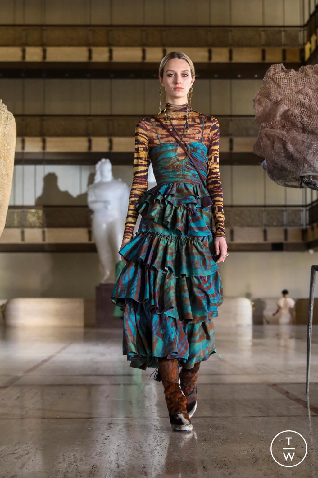 Fashion Week New York Fall/Winter 2021 look 37 de la collection Ulla Johnson womenswear