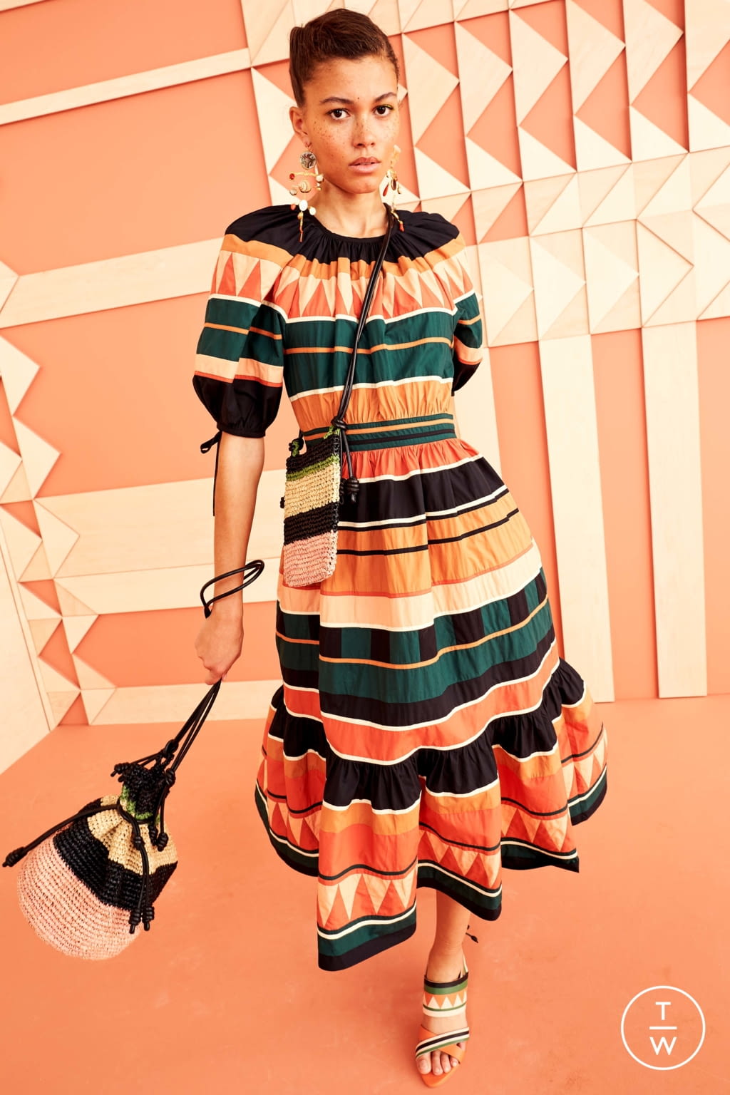 Fashion Week New York Resort 2020 look 1 de la collection Ulla Johnson womenswear