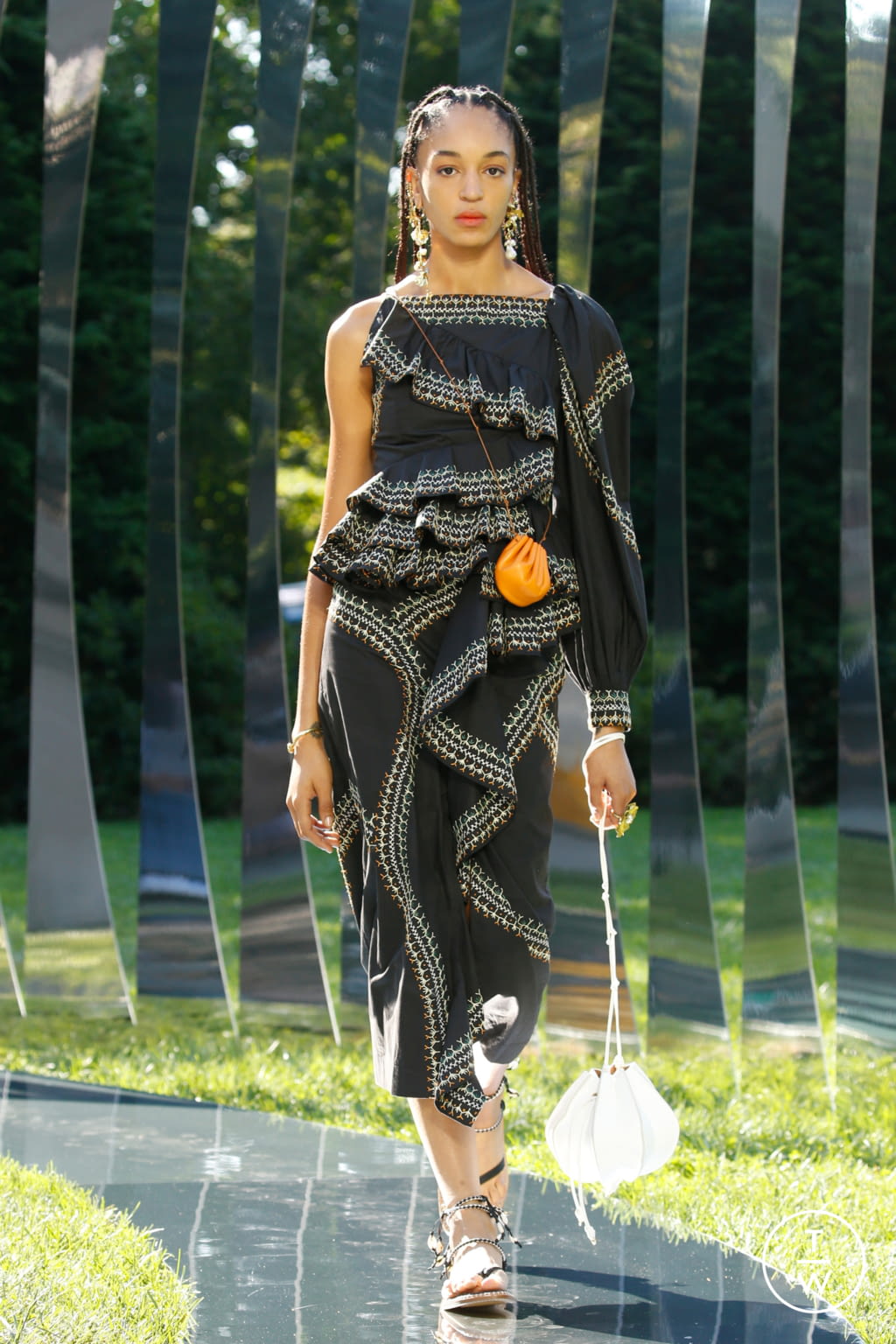 Fashion Week New York Spring/Summer 2022 look 32 from the Ulla Johnson collection womenswear