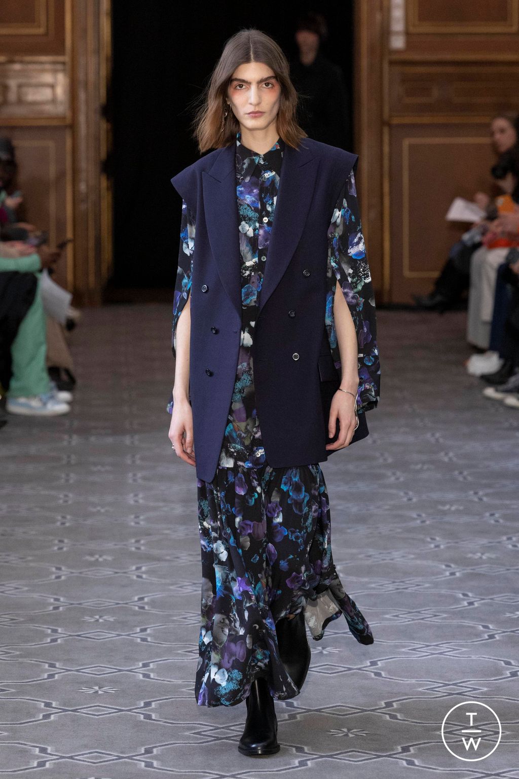 Fashion Week Paris Fall/Winter 2023 look 12 from the Ujoh collection womenswear