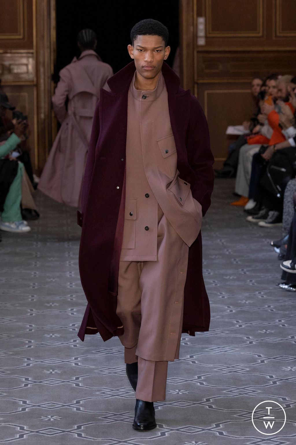 Fashion Week Paris Fall/Winter 2023 look 20 from the Ujoh collection womenswear