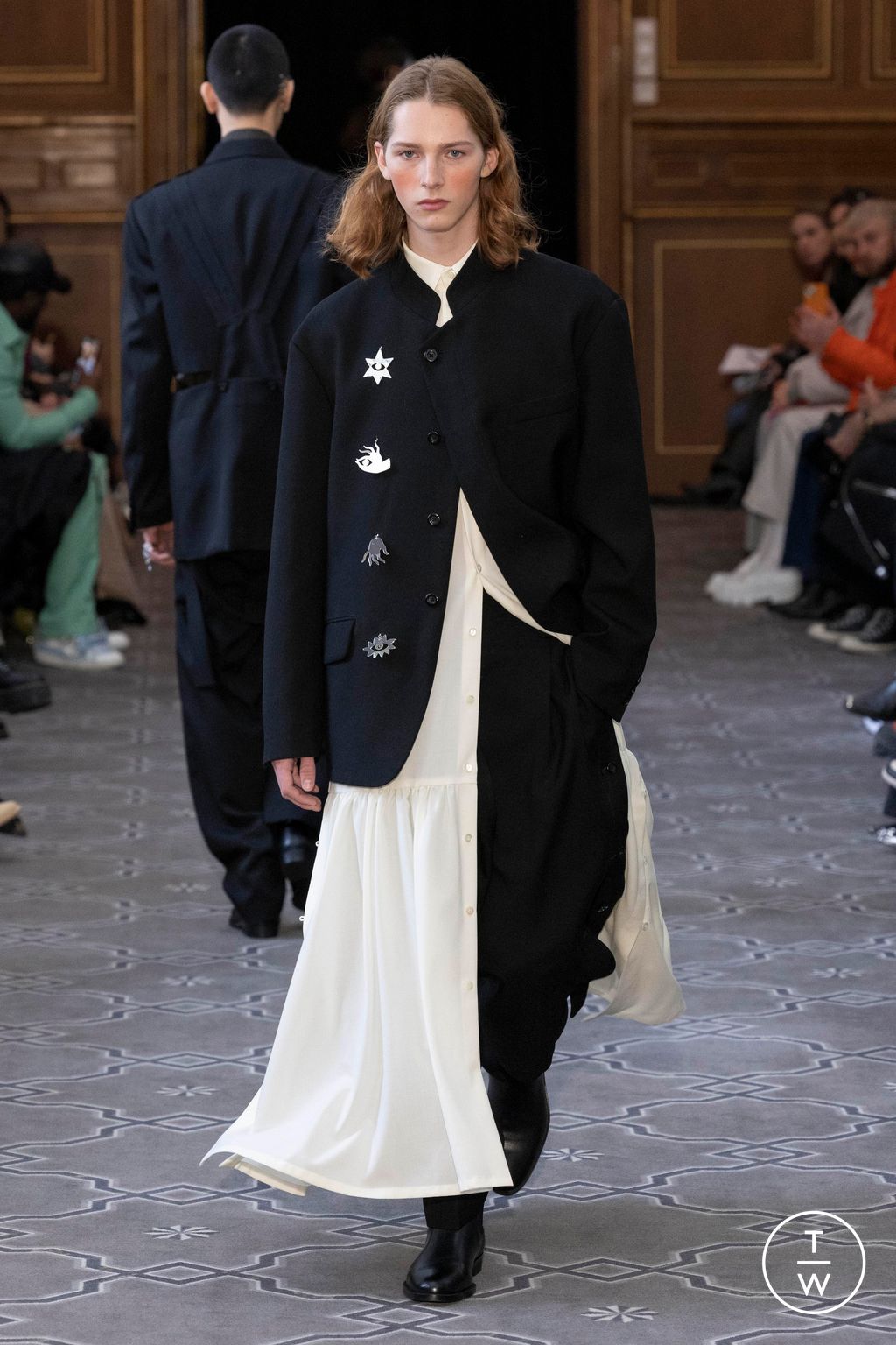 Fashion Week Paris Fall/Winter 2023 look 34 from the Ujoh collection womenswear