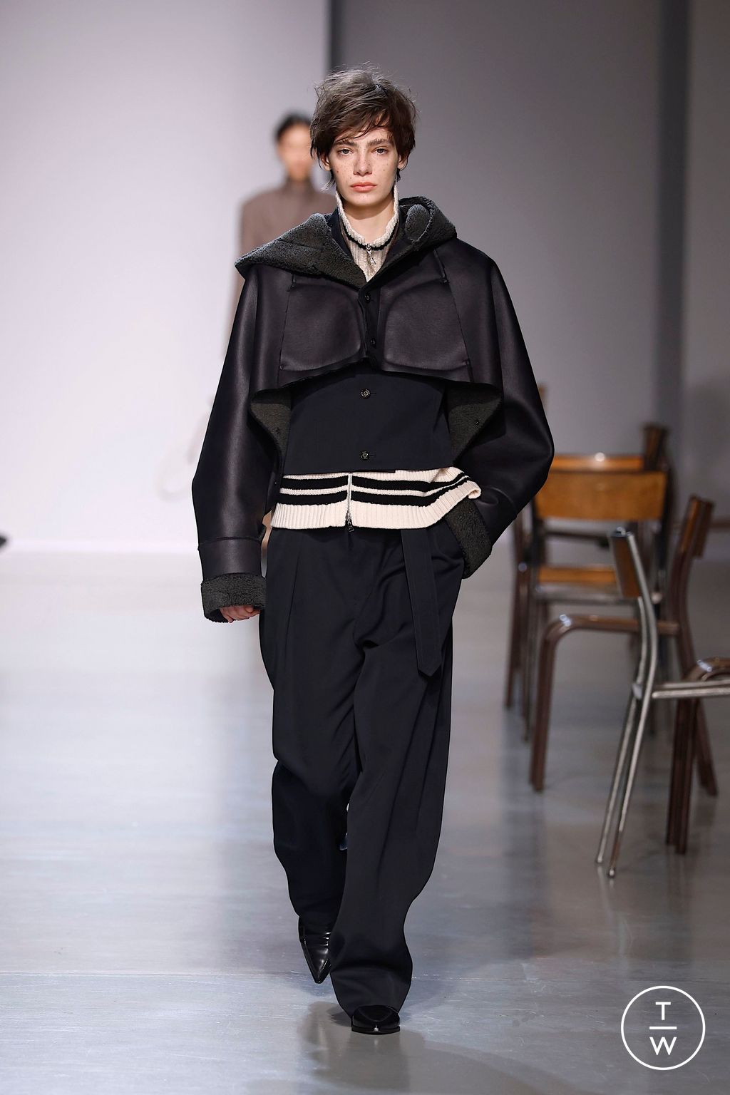 Fashion Week Paris Fall/Winter 2025 look 4 de la collection Ujoh womenswear