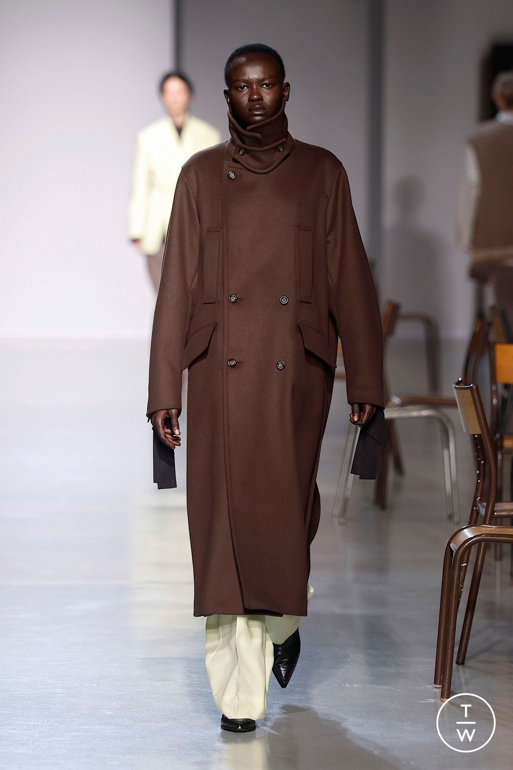 Fashion Week Paris Fall/Winter 2025 look 10 from the Ujoh collection womenswear