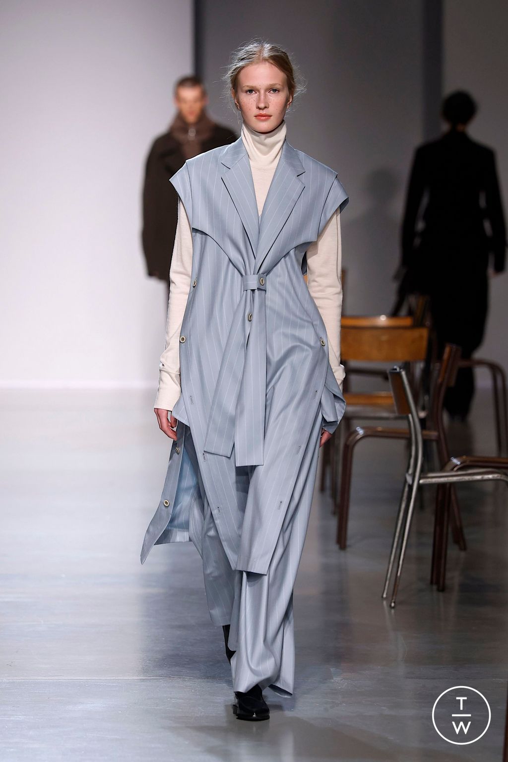Fashion Week Paris Fall/Winter 2025 look 17 from the Ujoh collection womenswear