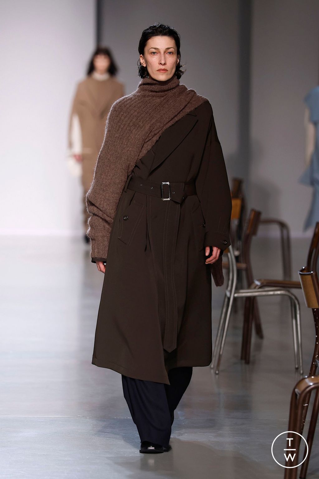 Fashion Week Paris Fall/Winter 2025 look 19 from the Ujoh collection womenswear