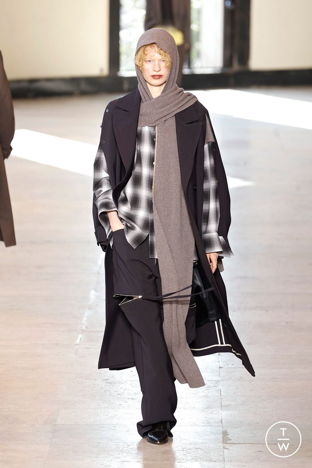 Fashion Week Paris Fall/Winter 2026 look 12 from the Ujoh collection womenswear