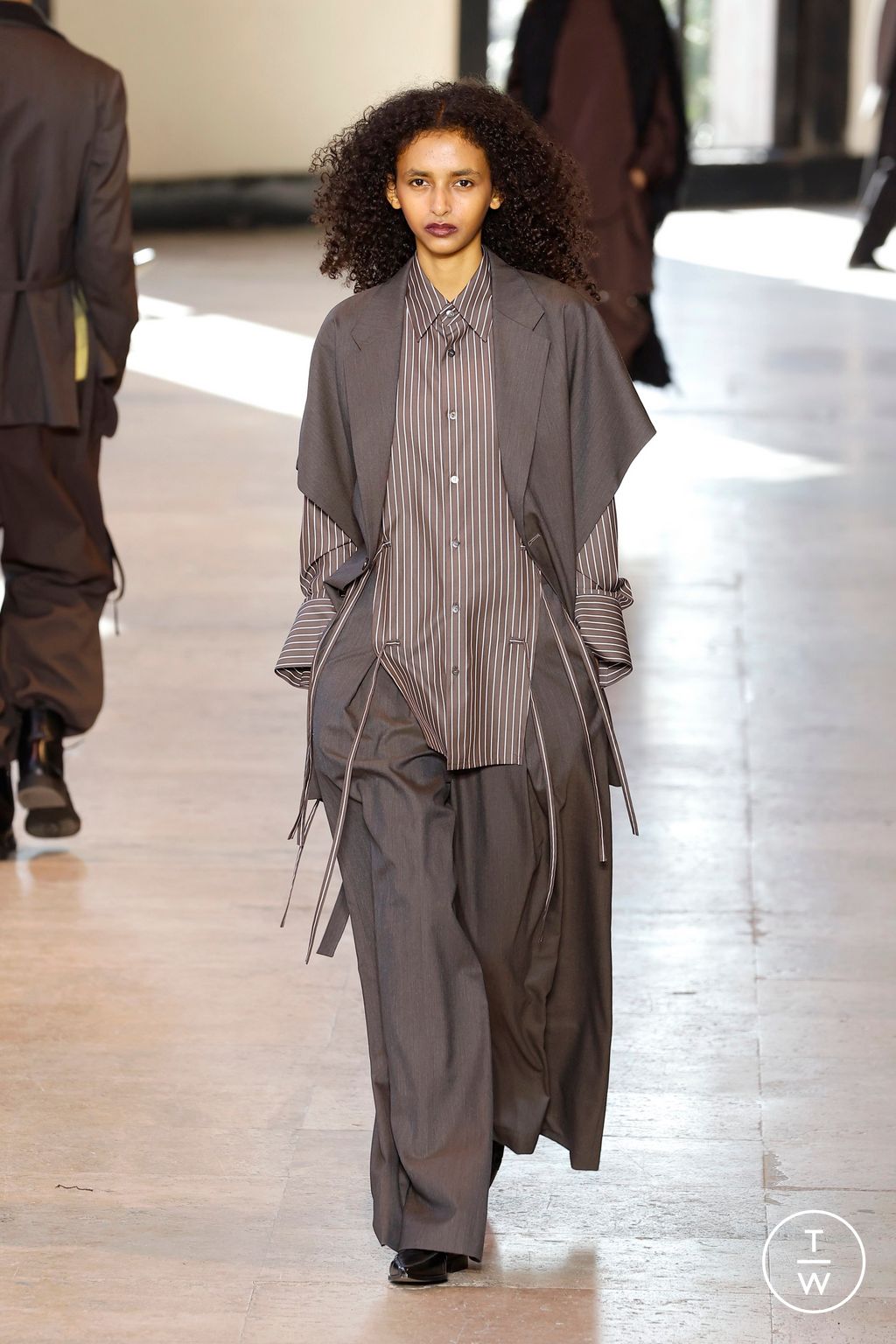 Fashion Week Paris Fall/Winter 2026 look 14 from the Ujoh collection womenswear