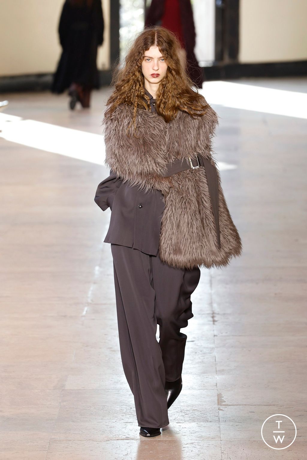 Fashion Week Paris Fall/Winter 2026 look 17 from the Ujoh collection womenswear
