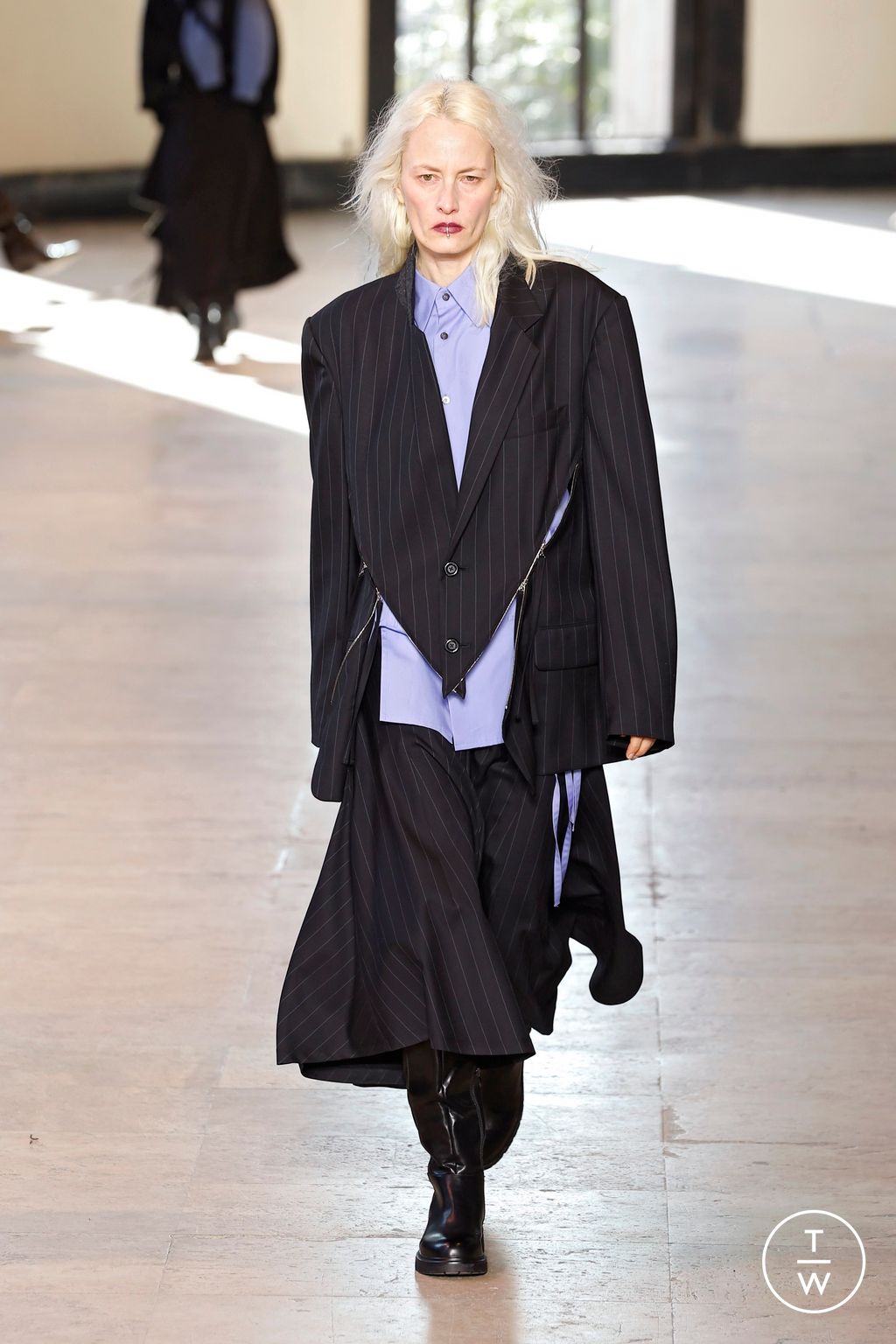 Fashion Week Paris Fall/Winter 2026 look 27 from the Ujoh collection womenswear