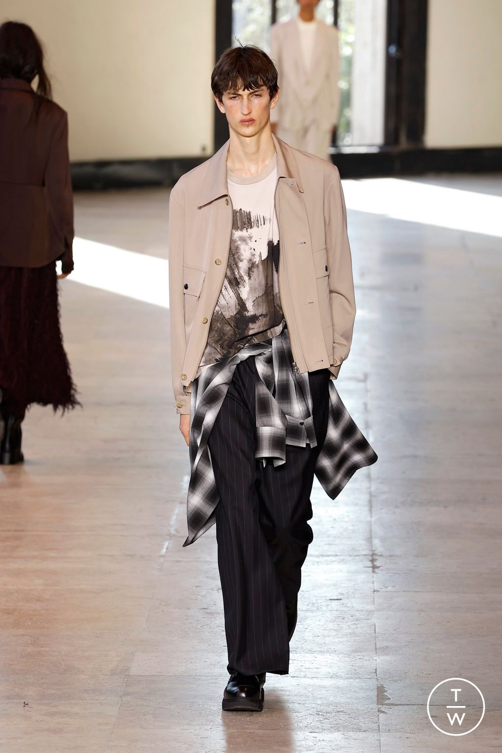 Fashion Week Paris Fall/Winter 2026 look 32 from the Ujoh collection womenswear