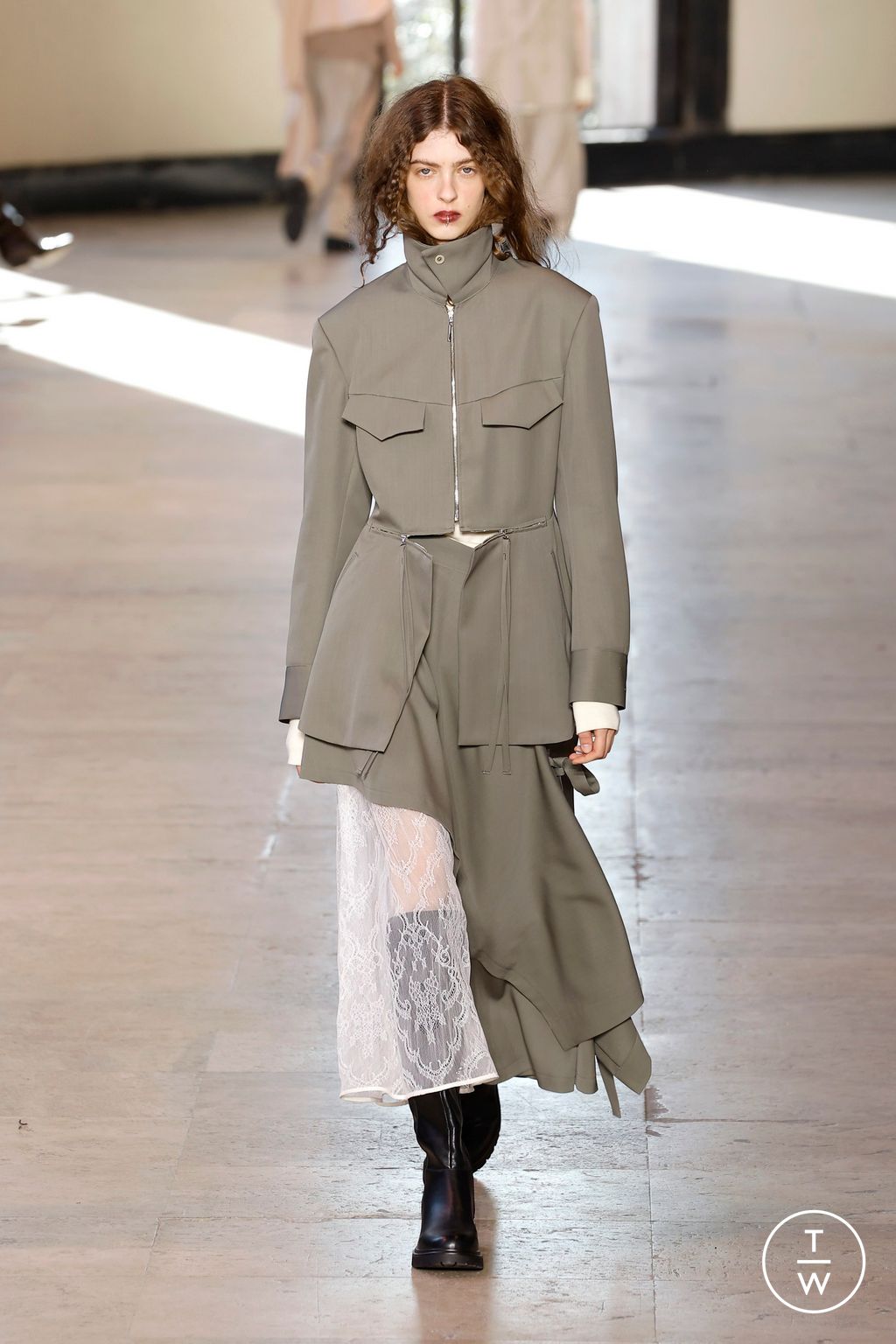 Fashion Week Paris Fall/Winter 2026 look 39 from the Ujoh collection womenswear