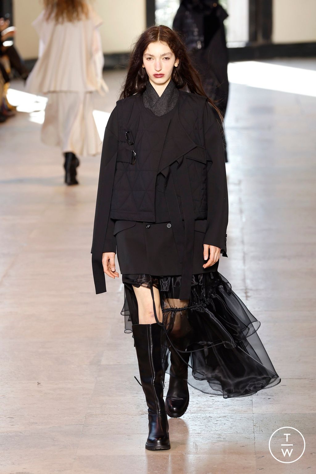 Fashion Week Paris Fall/Winter 2026 look 41 from the Ujoh collection womenswear