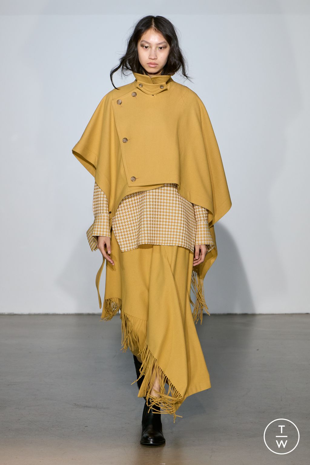 Fashion Week Paris Fall/Winter 2024 look 12 from the Ujoh collection 女装