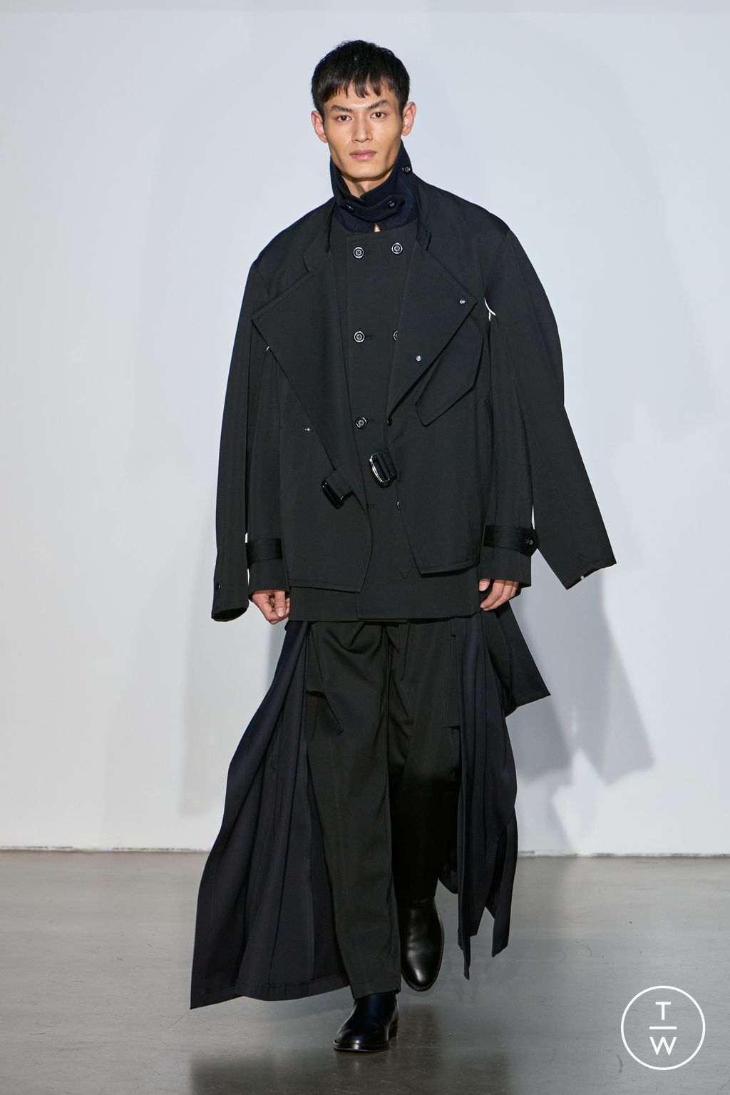 Fashion Week Paris Fall/Winter 2024 look 13 from the Ujoh collection womenswear