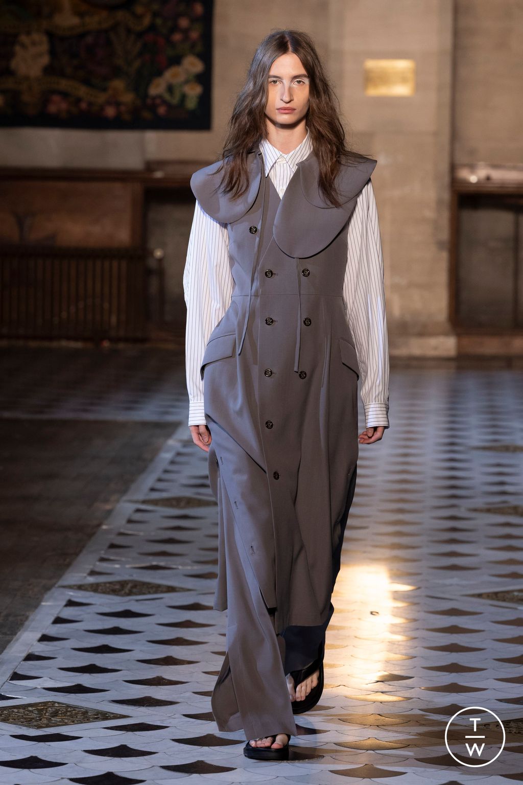 Fashion Week Paris Spring/Summer 2024 look 4 from the Ujoh collection 女装