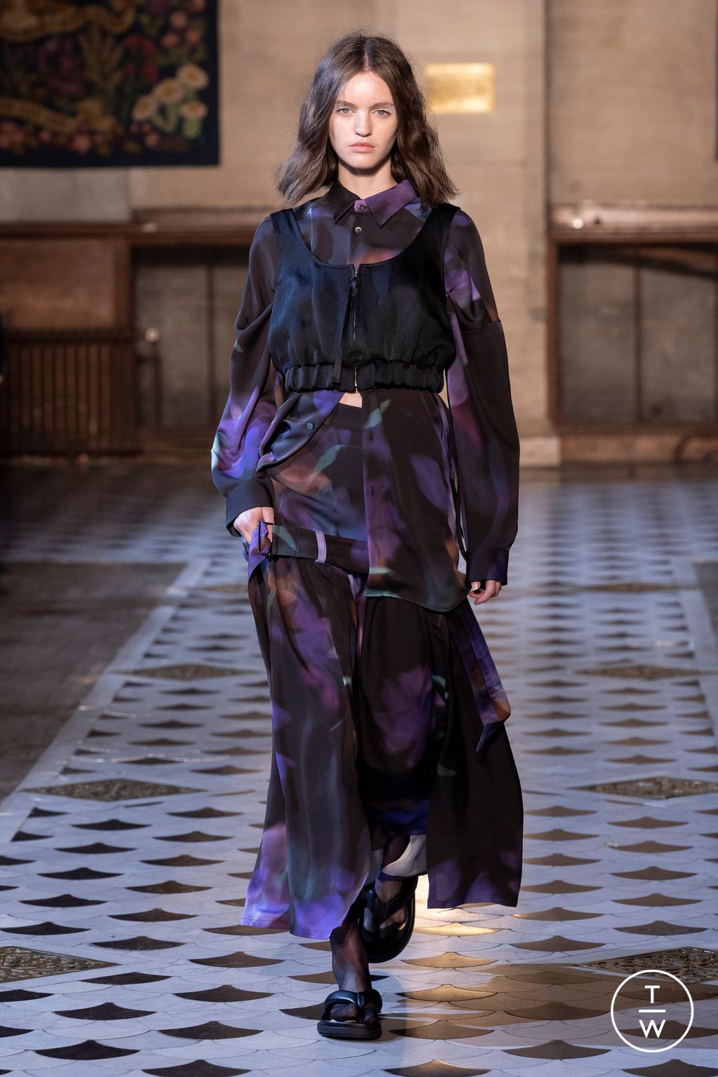 Fashion Week Paris Spring/Summer 2024 look 27 de la collection Ujoh womenswear