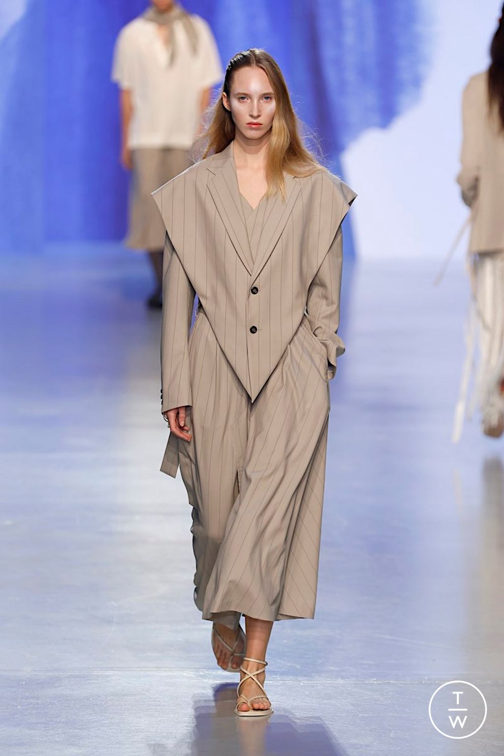 Fashion Week Paris Spring/Summer 2026 look 3 from the Ujoh collection womenswear