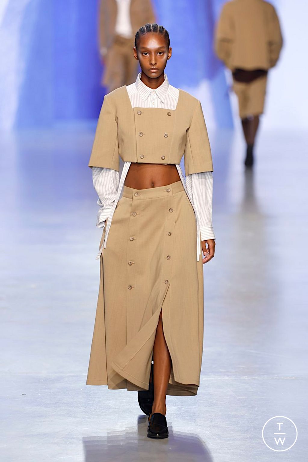 Fashion Week Paris Spring/Summer 2026 look 18 de la collection Ujoh womenswear