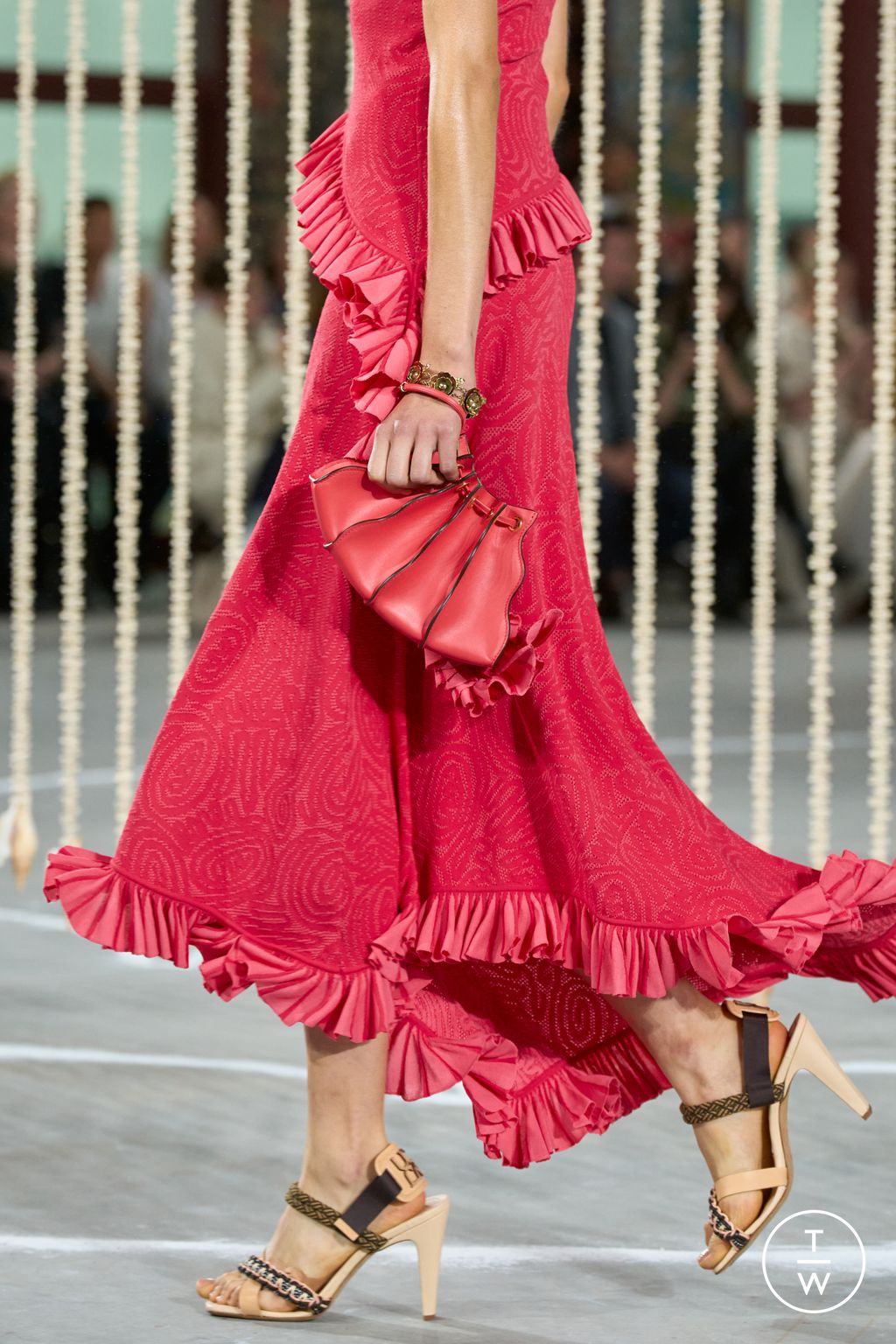 Fashion Week New York Spring/Summer 2024 look 6 de la collection Ulla Johnson womenswear accessories