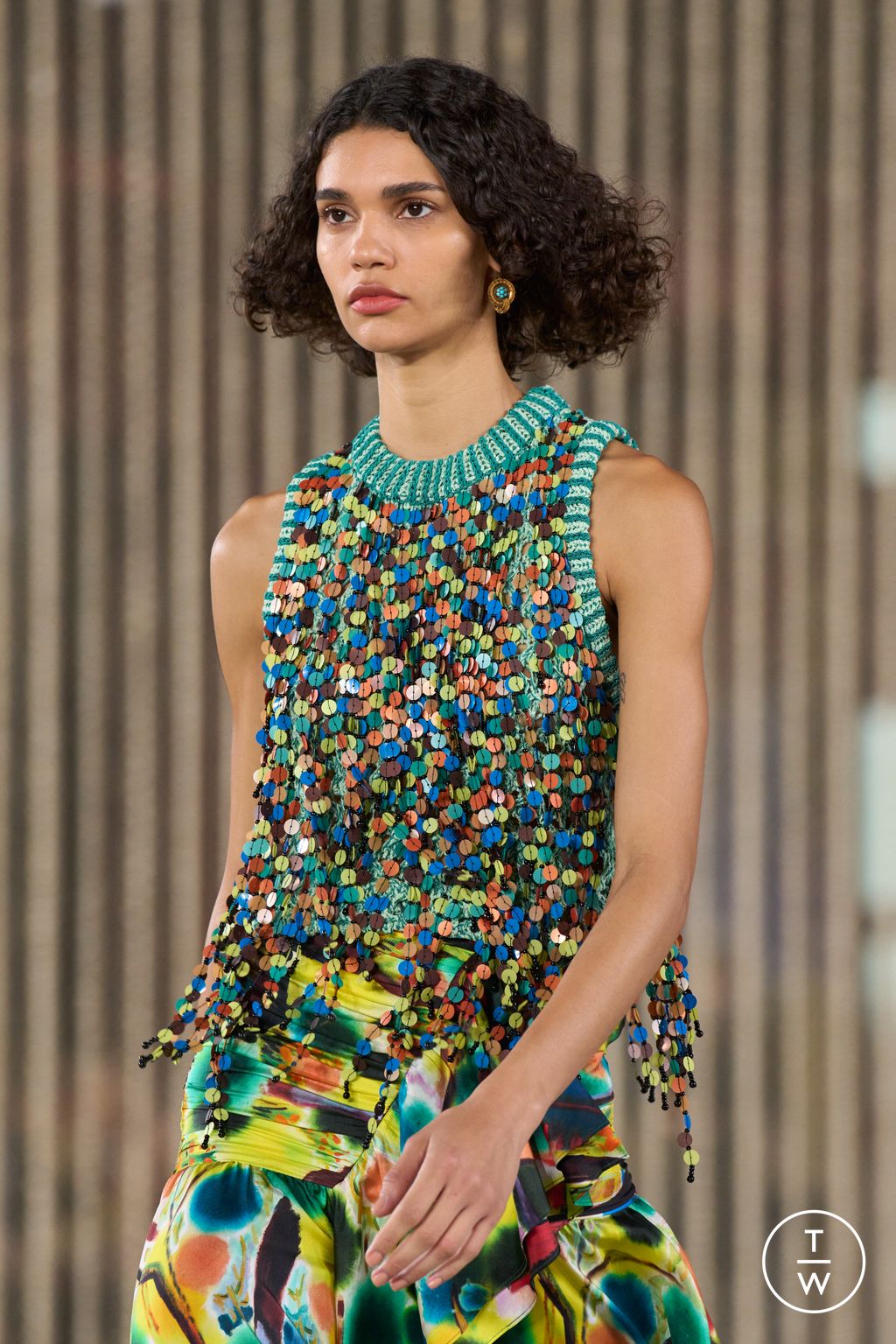 Fashion Week New York Spring/Summer 2024 look 70 from the Ulla Johnson collection 女装配饰