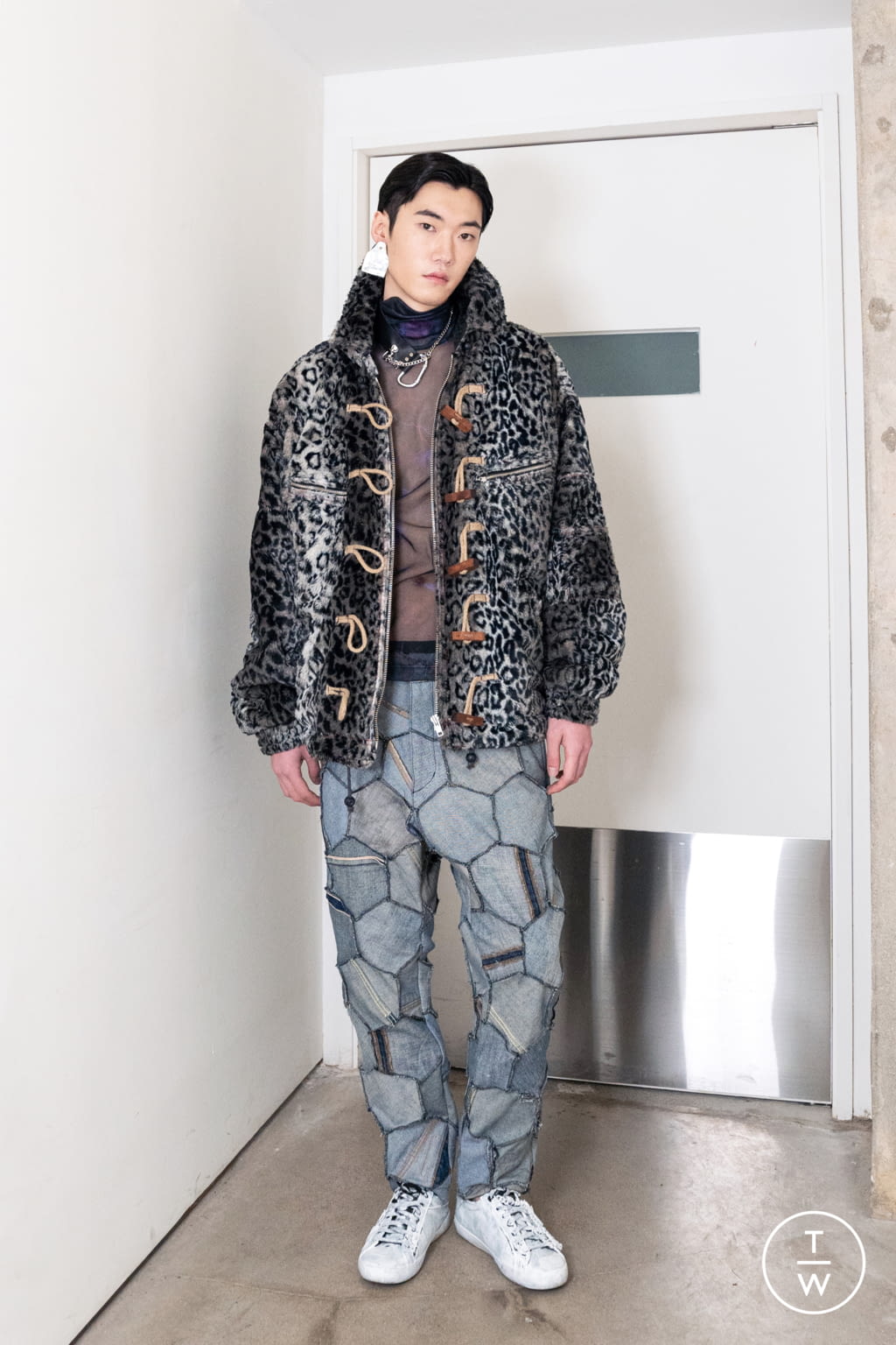 Fashion Week New York Fall/Winter 2021 look 46 from the Concept Korea collection womenswear