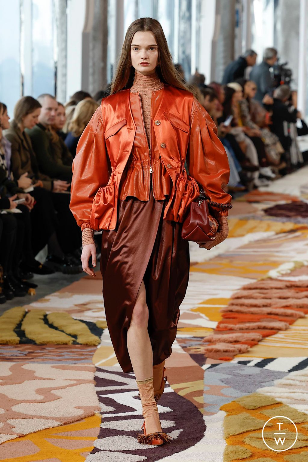 Fashion Week New York Fall/Winter 2023 look 1 from the Ulla Johnson collection 女装