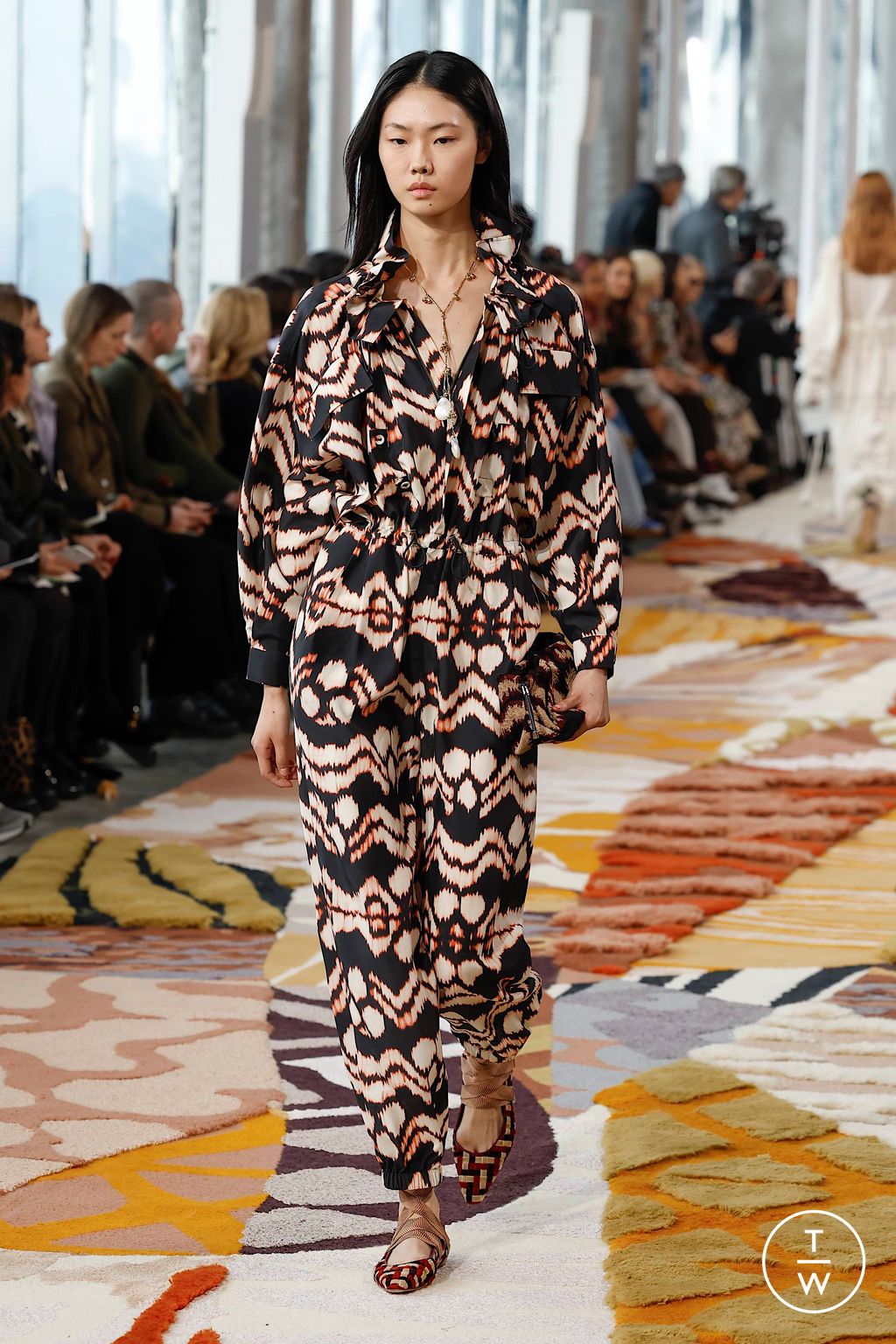 Fashion Week New York Fall/Winter 2023 look 15 from the Ulla Johnson collection womenswear