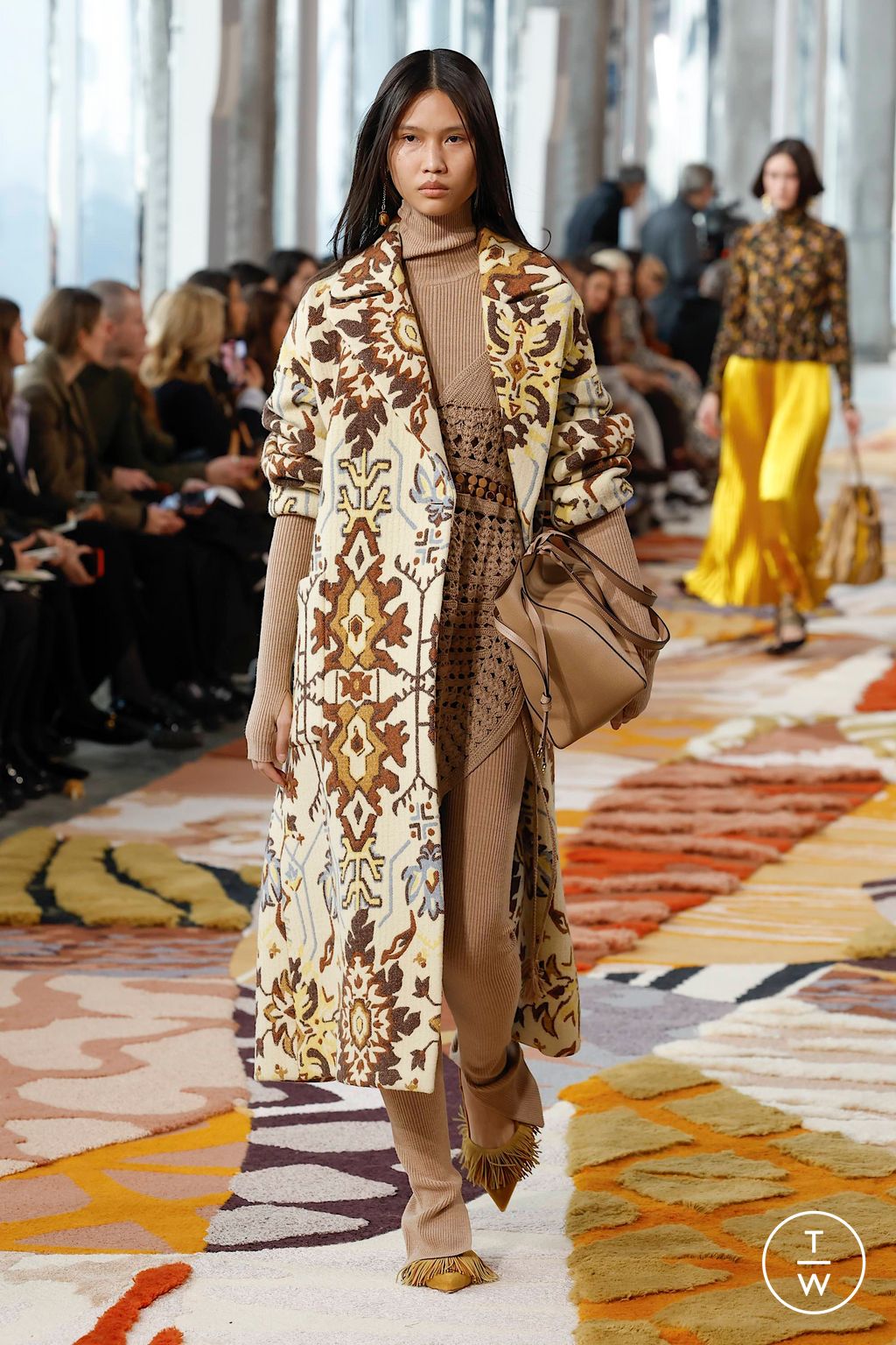 Fashion Week New York Fall/Winter 2023 look 29 from the Ulla Johnson collection womenswear