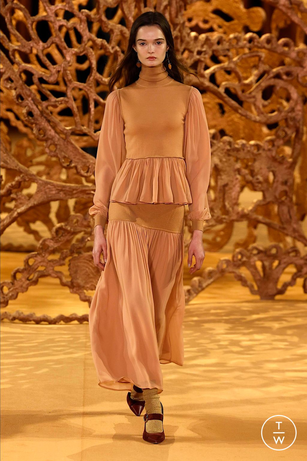 Fashion Week New York Fall/Winter 2024 look 2 from the Ulla Johnson collection womenswear