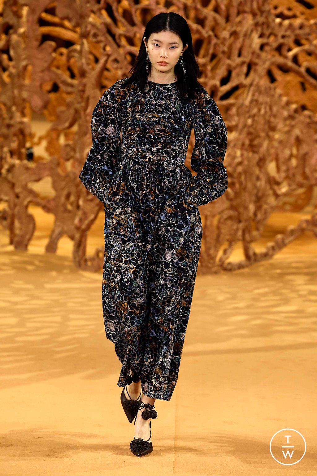 Fashion Week New York Fall/Winter 2024 look 11 from the Ulla Johnson collection 女装