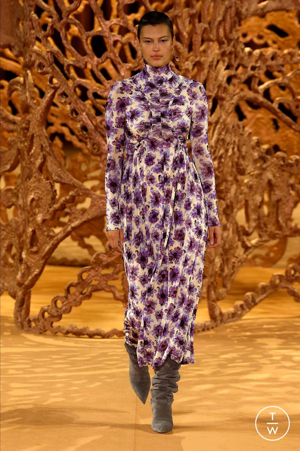 Fashion Week New York Fall/Winter 2024 look 20 de la collection Ulla Johnson womenswear