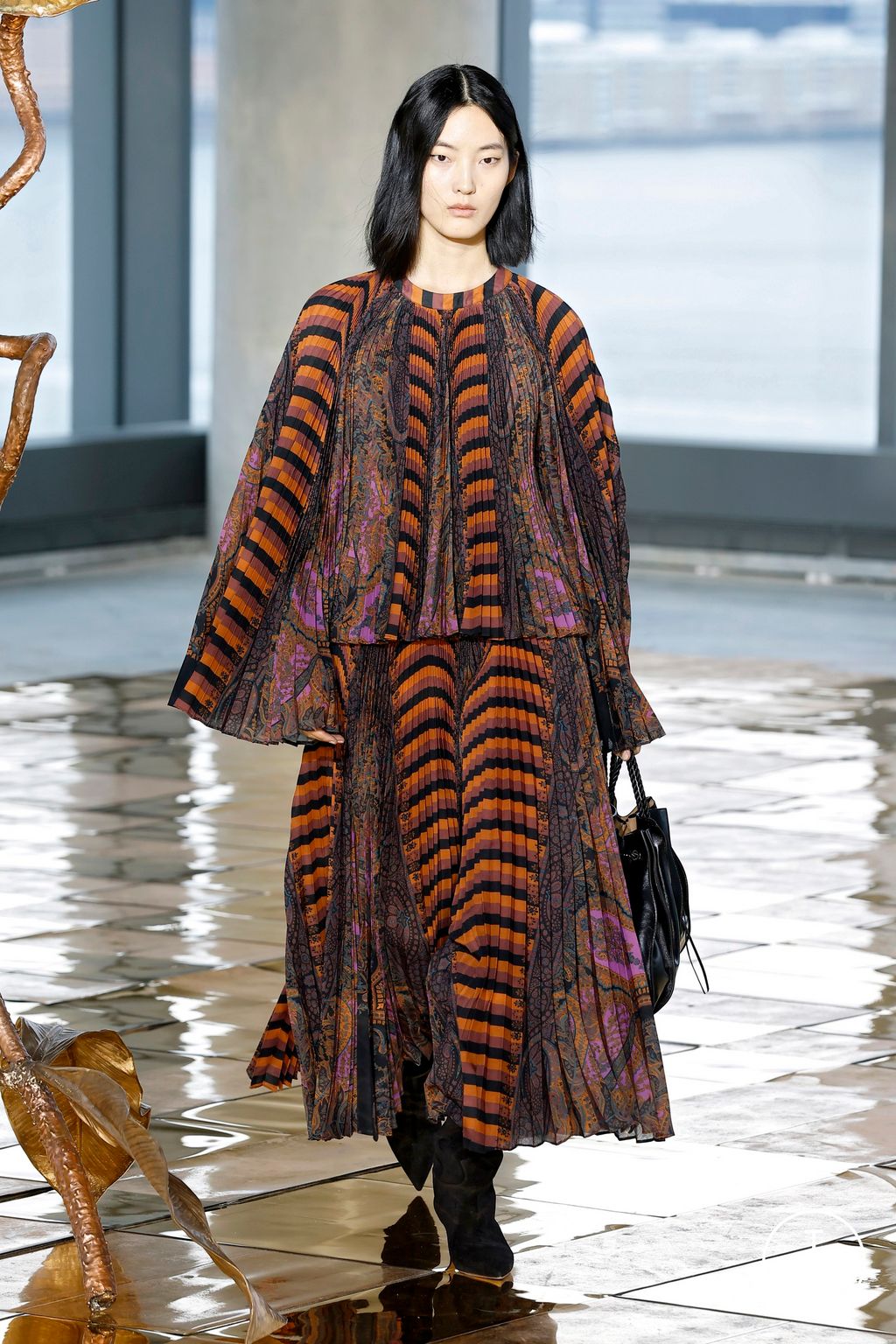Fashion Week New York Fall/Winter 2025 look 41 from the Ulla Johnson collection womenswear