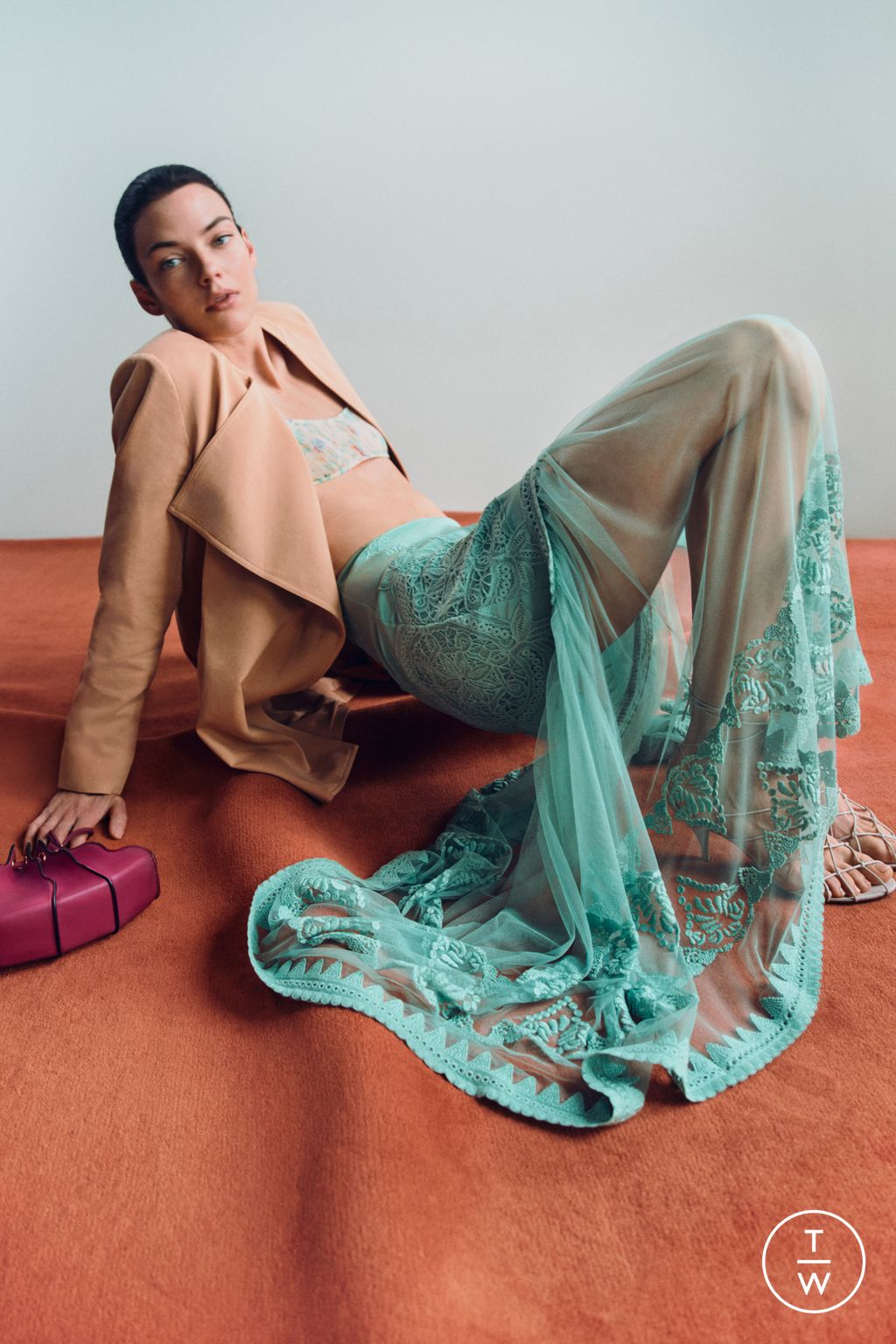 Fashion Week New York Pre-Fall 2026 look 10 from the Ulla Johnson collection 女装