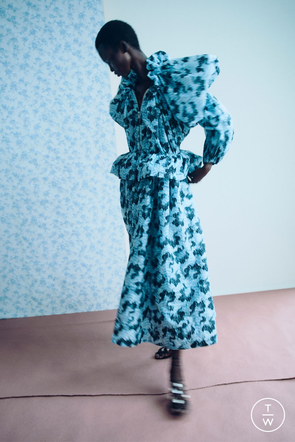 Fashion Week New York Pre-Fall 2026 look 22 de la collection Ulla Johnson womenswear