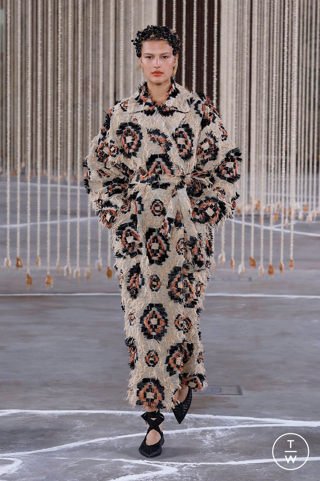 Fashion Week New York Spring/Summer 2024 look 25 de la collection Ulla Johnson womenswear