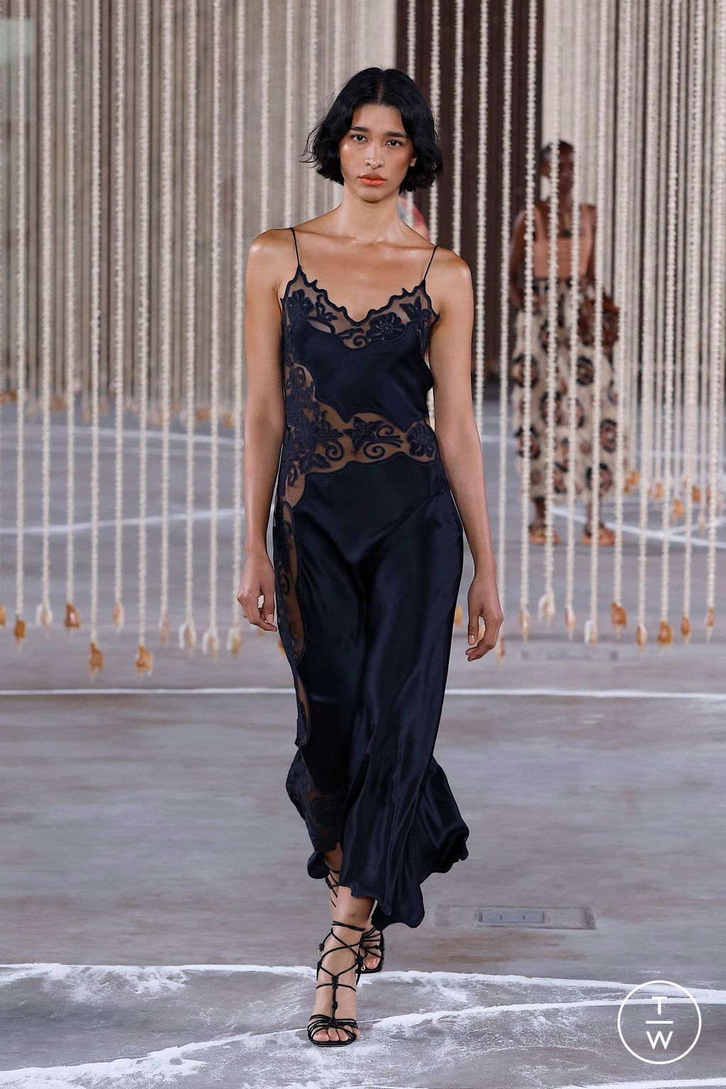 Fashion Week New York Spring/Summer 2024 look 30 de la collection Ulla Johnson womenswear