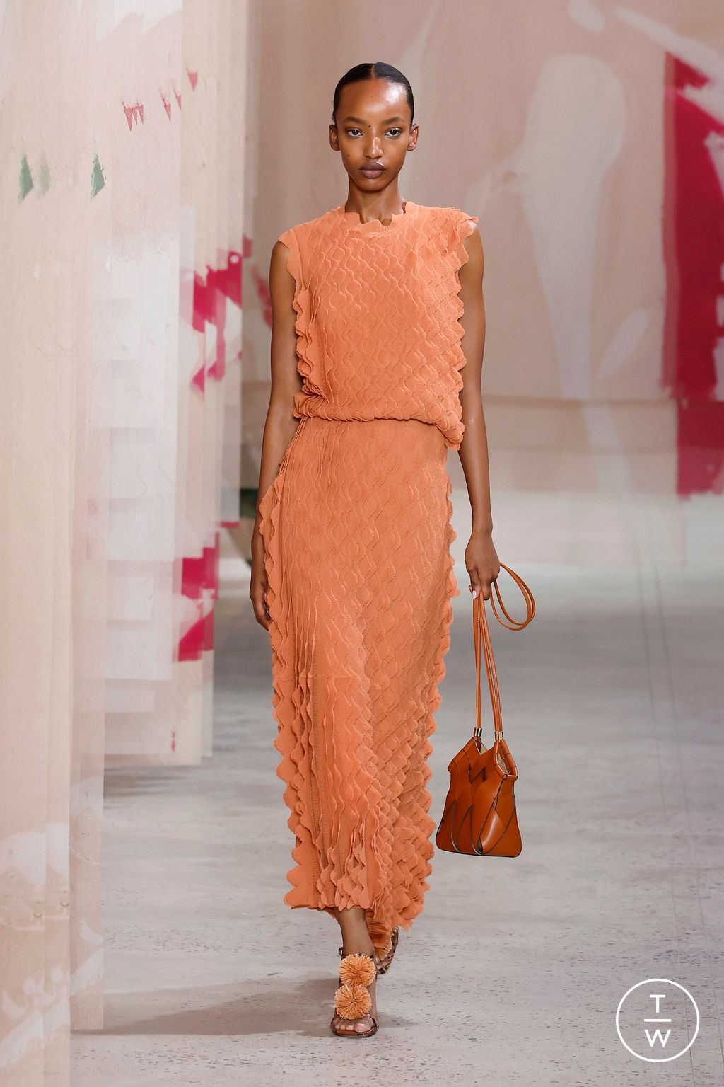 Fashion Week New York Spring/Summer 2025 look 20 from the Ulla Johnson collection 女装
