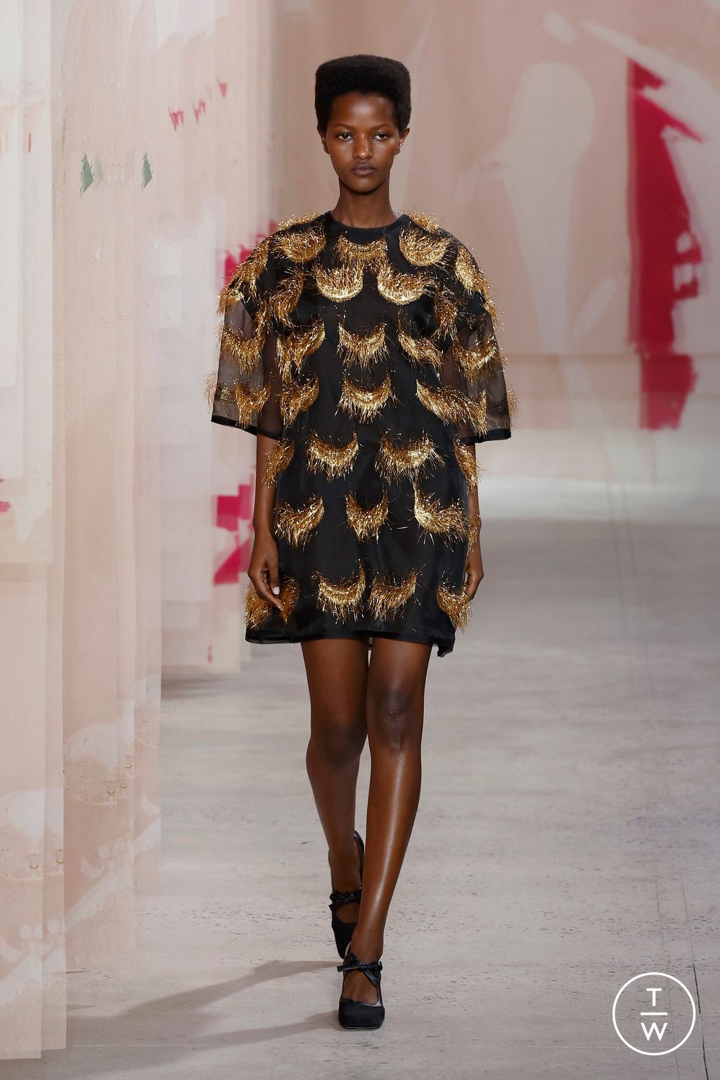 Fashion Week New York Spring/Summer 2025 look 23 from the Ulla Johnson collection womenswear