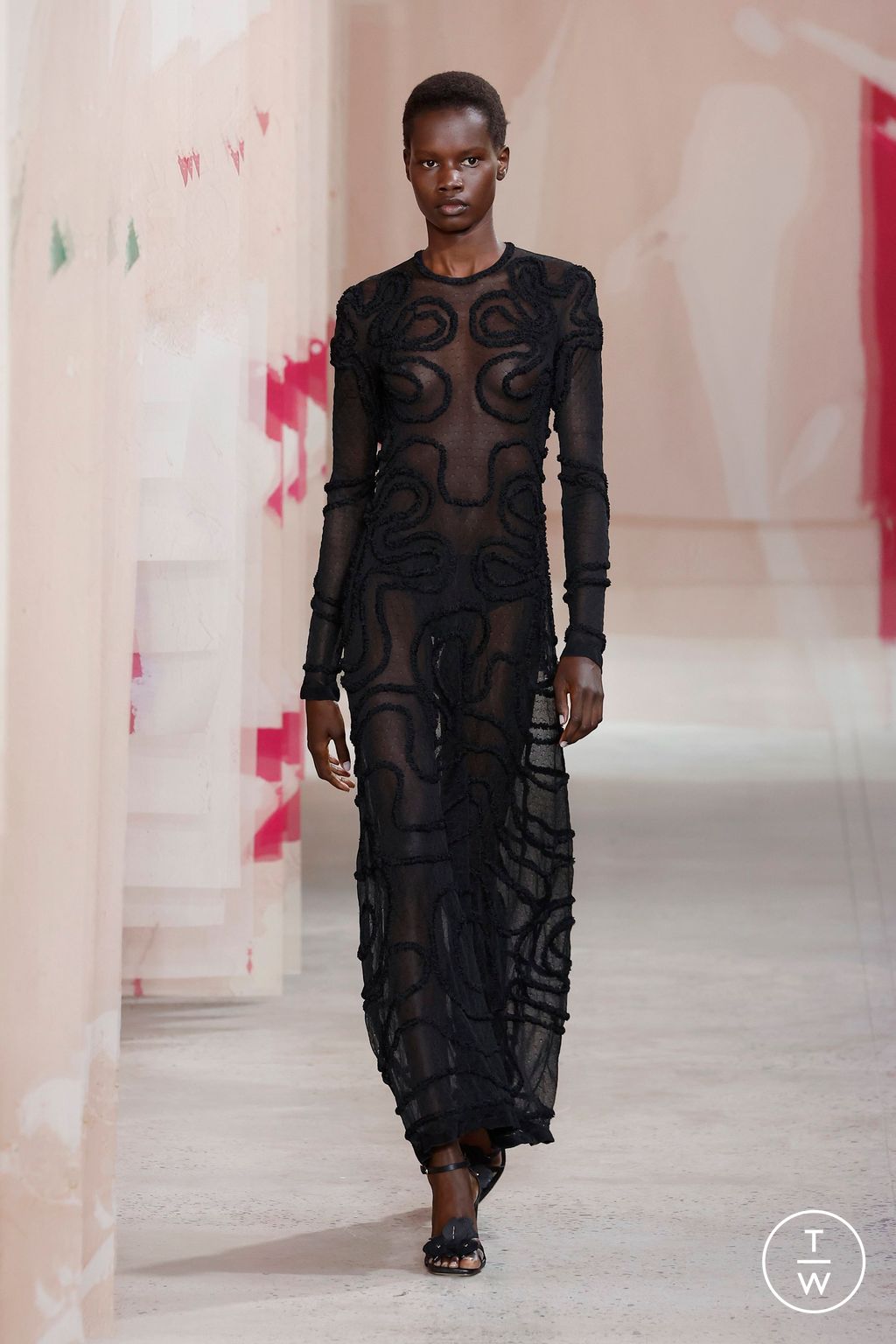 Fashion Week New York Spring/Summer 2025 look 36 from the Ulla Johnson collection womenswear