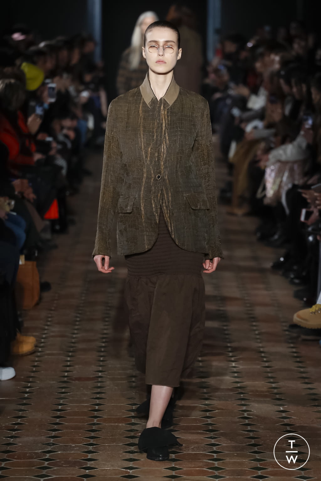 Fashion Week Paris Fall/Winter 2018 look 35 from the Uma Wang collection 女装