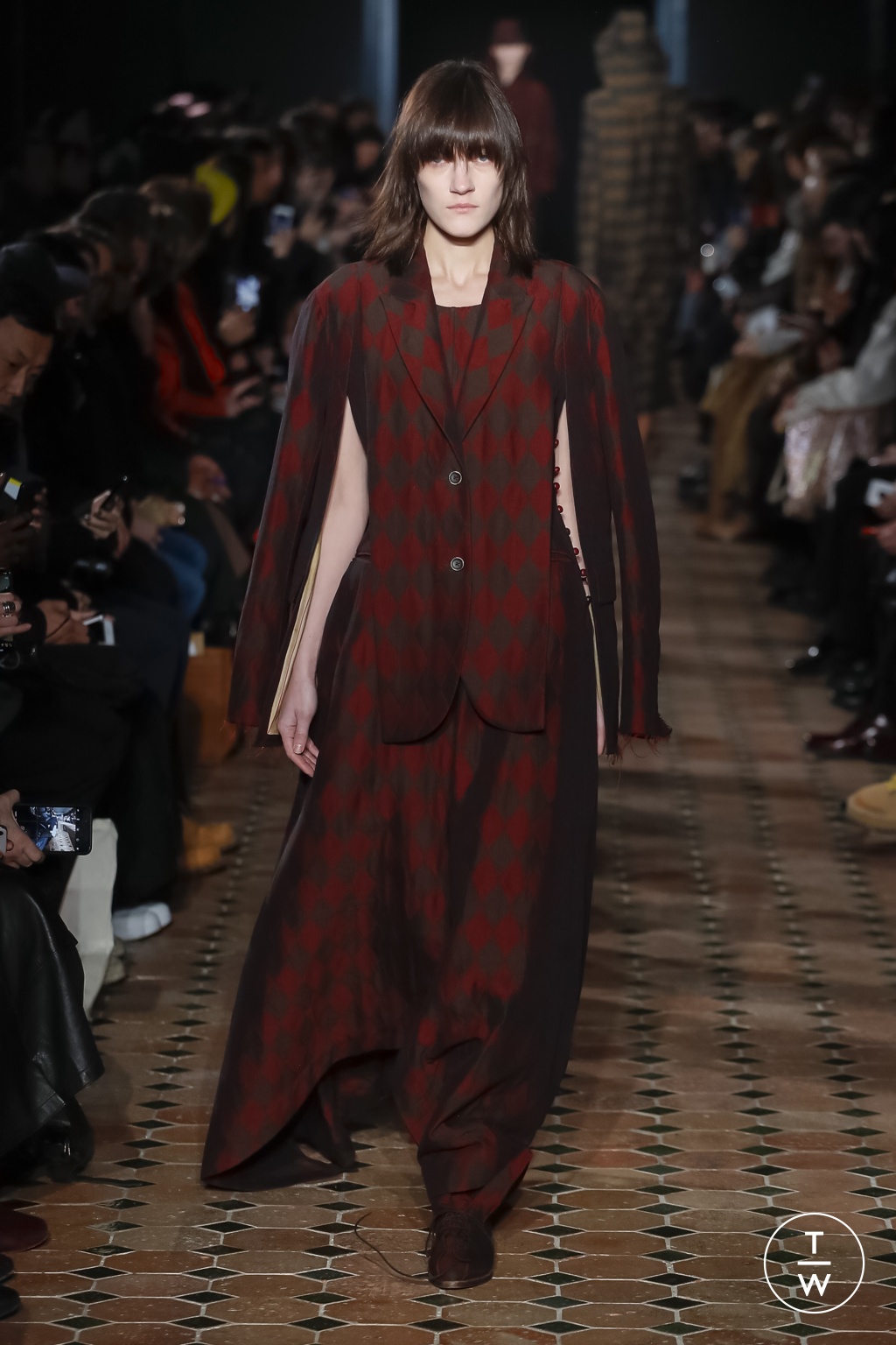 Fashion Week Paris Fall/Winter 2018 look 38 from the Uma Wang collection 女装