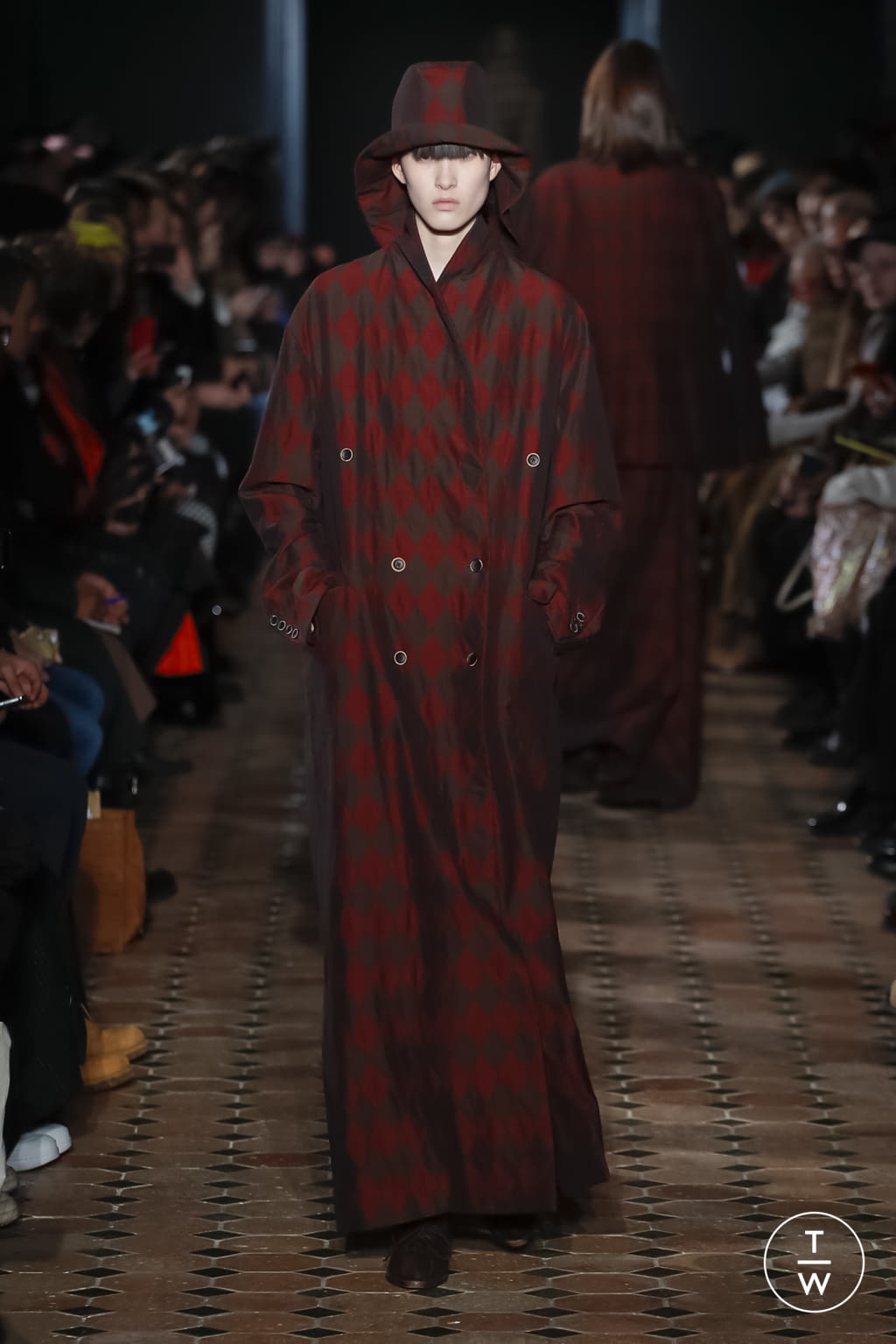 Fashion Week Paris Fall/Winter 2018 look 39 from the Uma Wang collection 女装