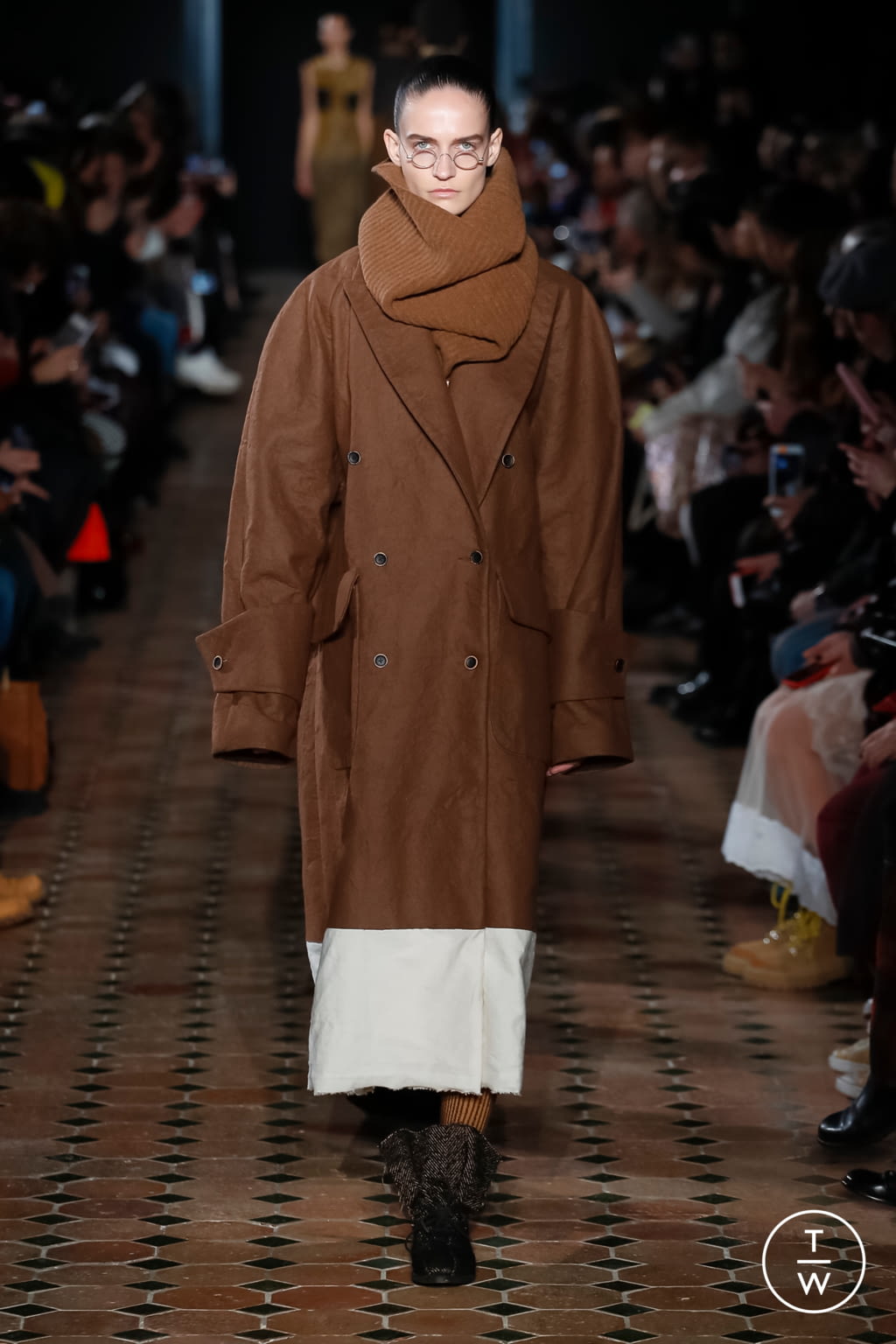 Fashion Week Paris Fall/Winter 2018 look 3 from the Uma Wang collection 女装