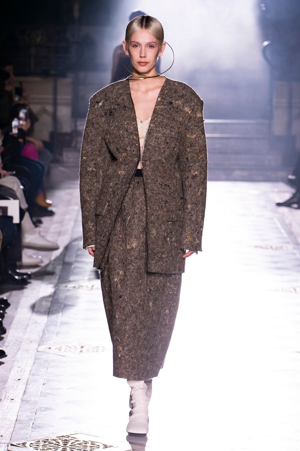 Fashion Week Paris Fall/Winter 2023 look 2 from the Uma Wang collection womenswear