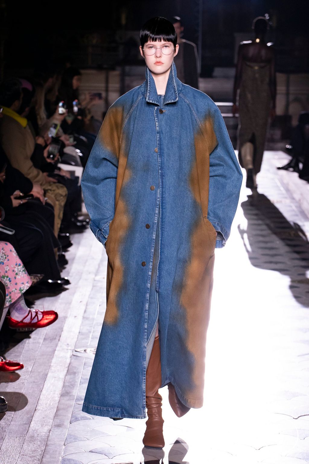 Fashion Week Paris Fall/Winter 2023 look 10 from the Uma Wang collection womenswear