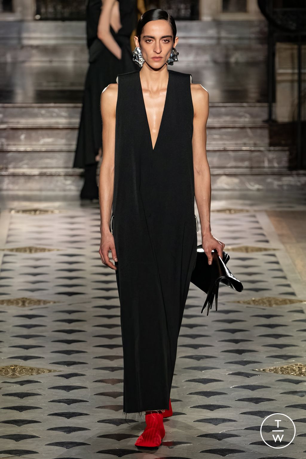 Fashion Week Paris Fall/Winter 2024 look 4 from the Uma Wang collection 女装