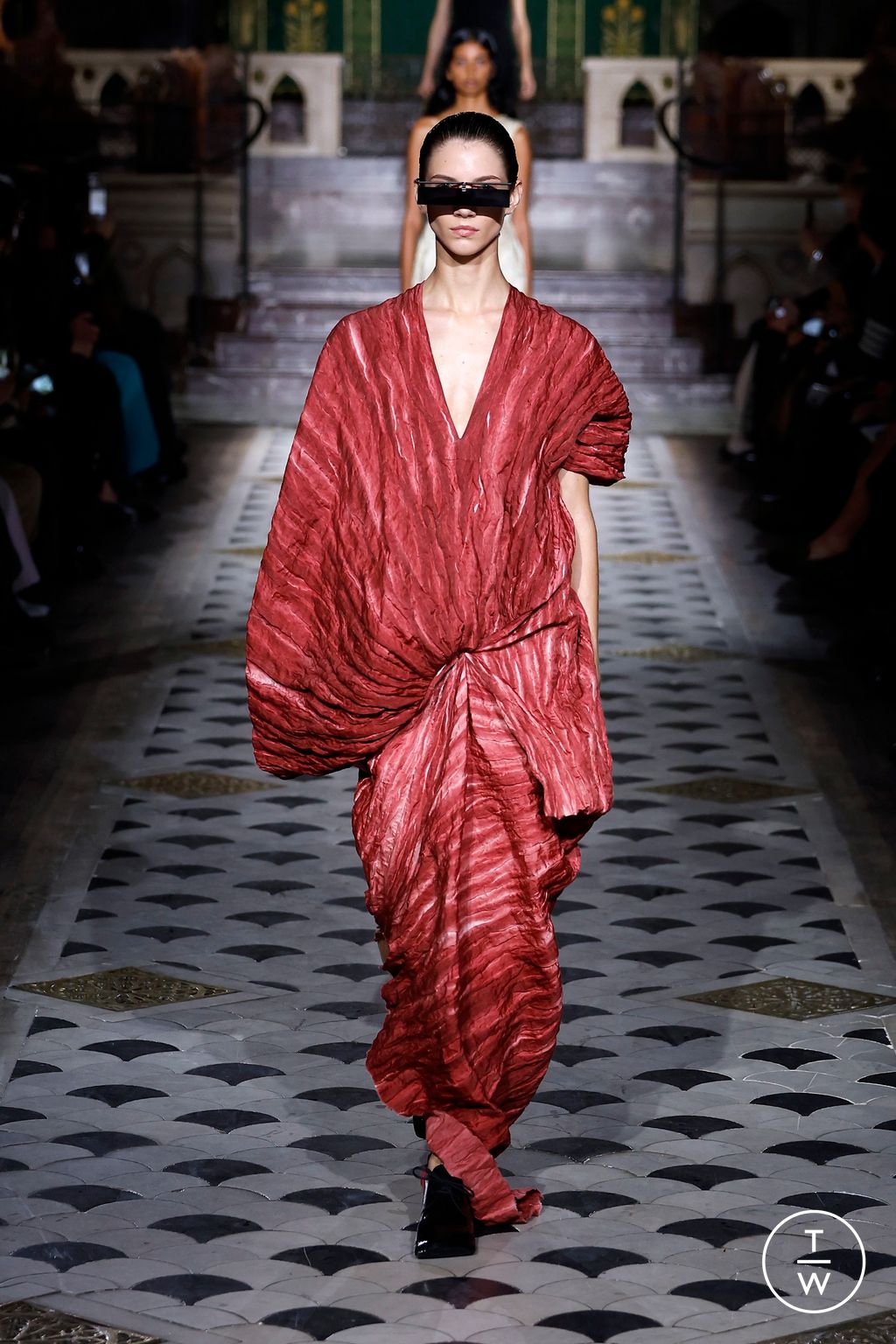 Fashion Week Paris Spring-Summer 2025 look 5 from the Uma Wang collection 女装