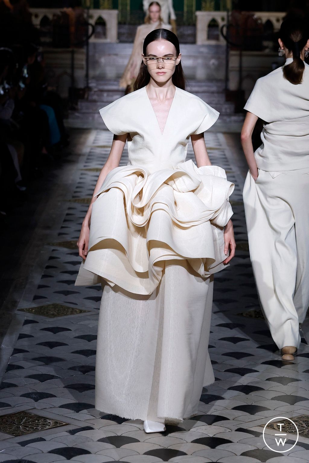 Fashion Week Paris Spring-Summer 2025 look 10 from the Uma Wang collection womenswear